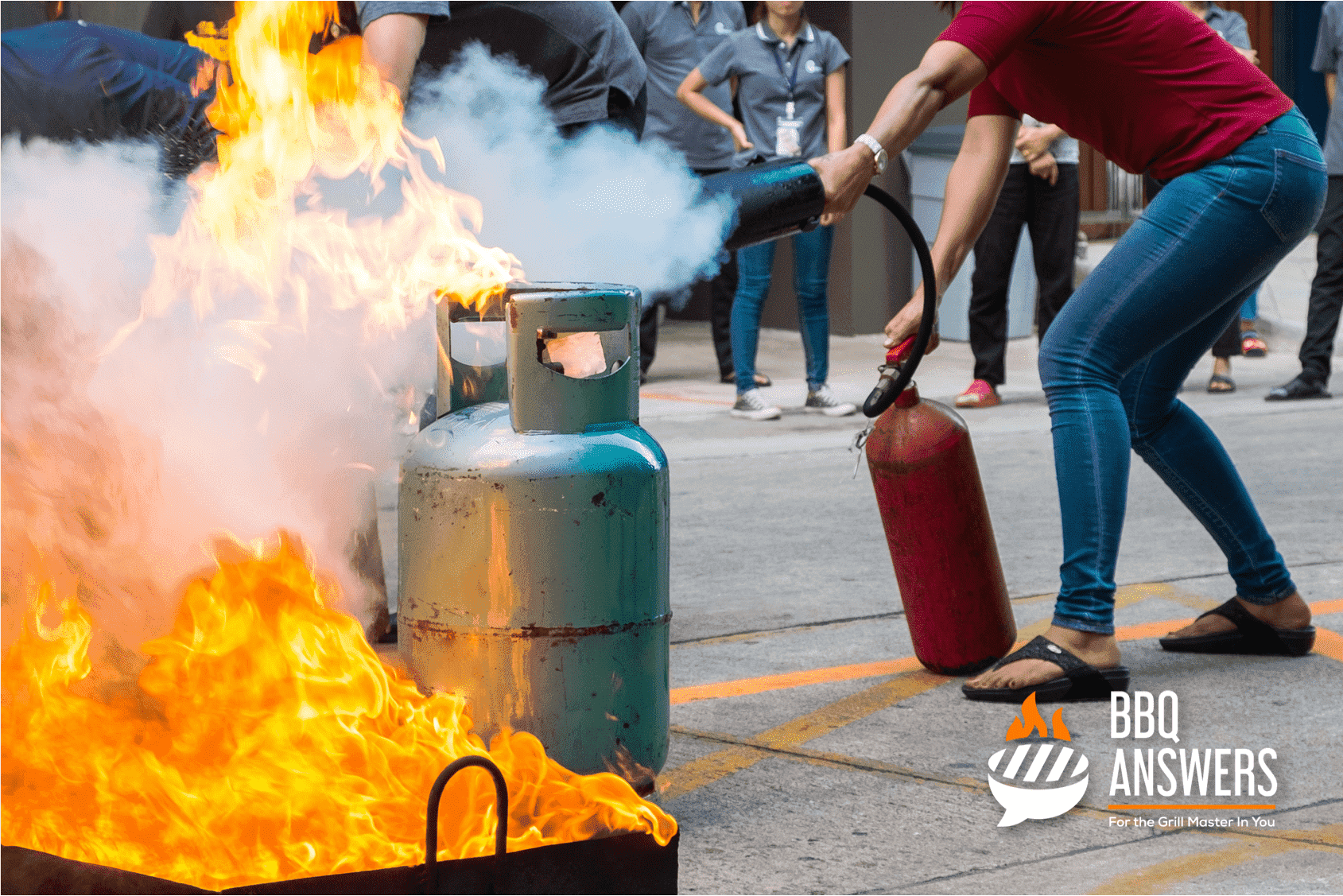 BBQ Gas Bottle Safety | BBQanswers BBQ Gas Bottle Safety | BBQanswers
